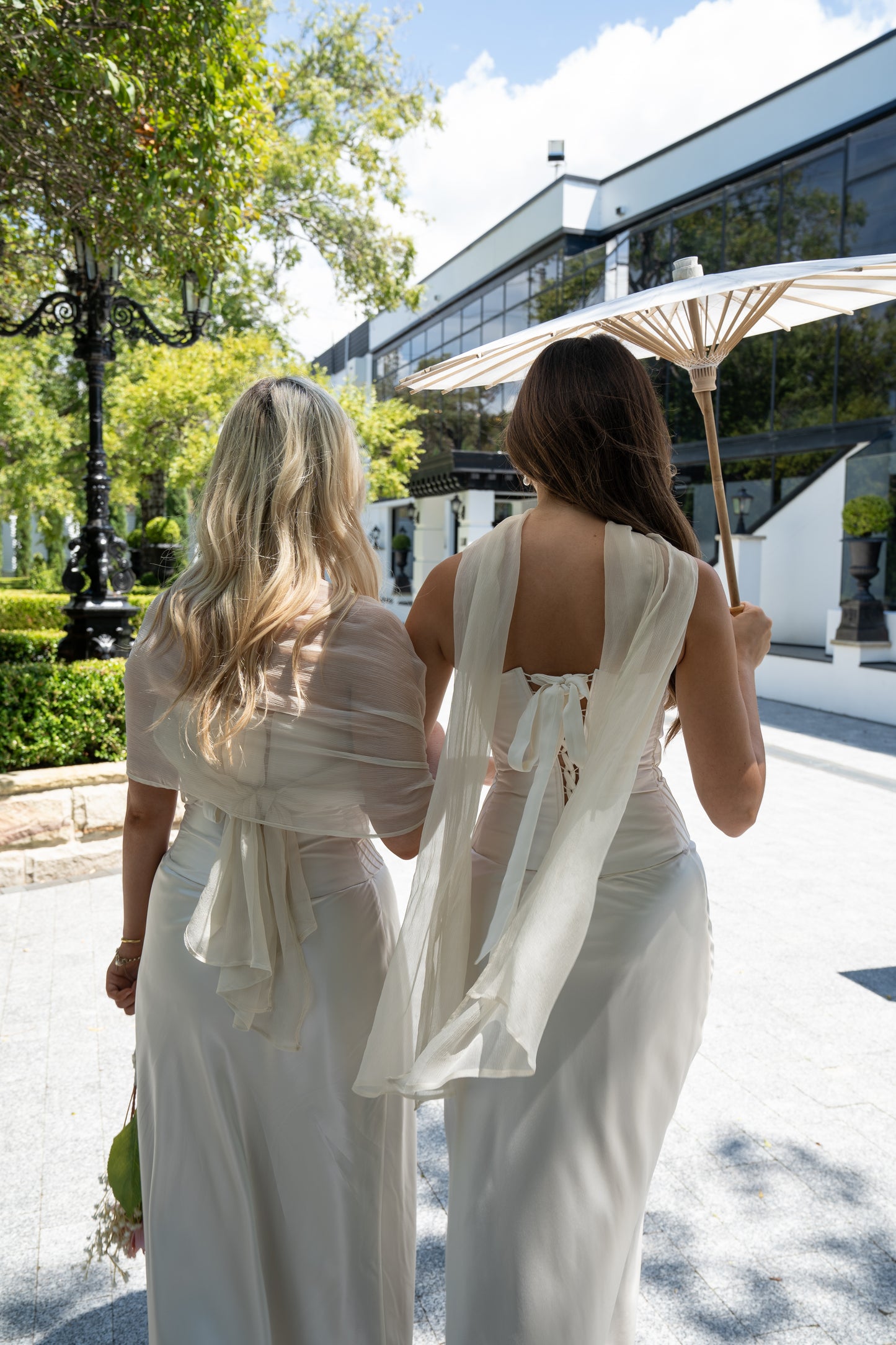 Sasha Shawl Ivory