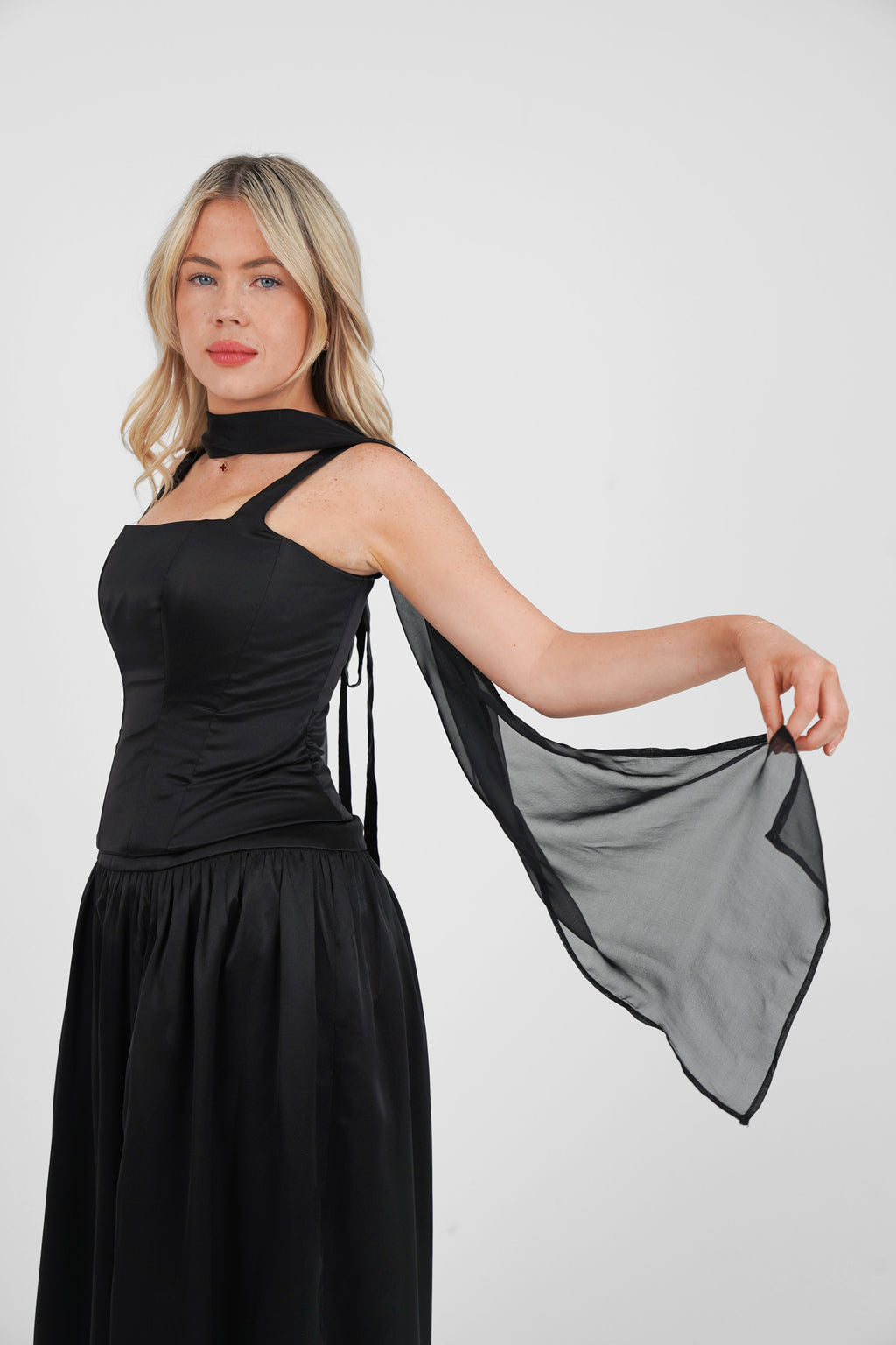 Sasha Shawl Black