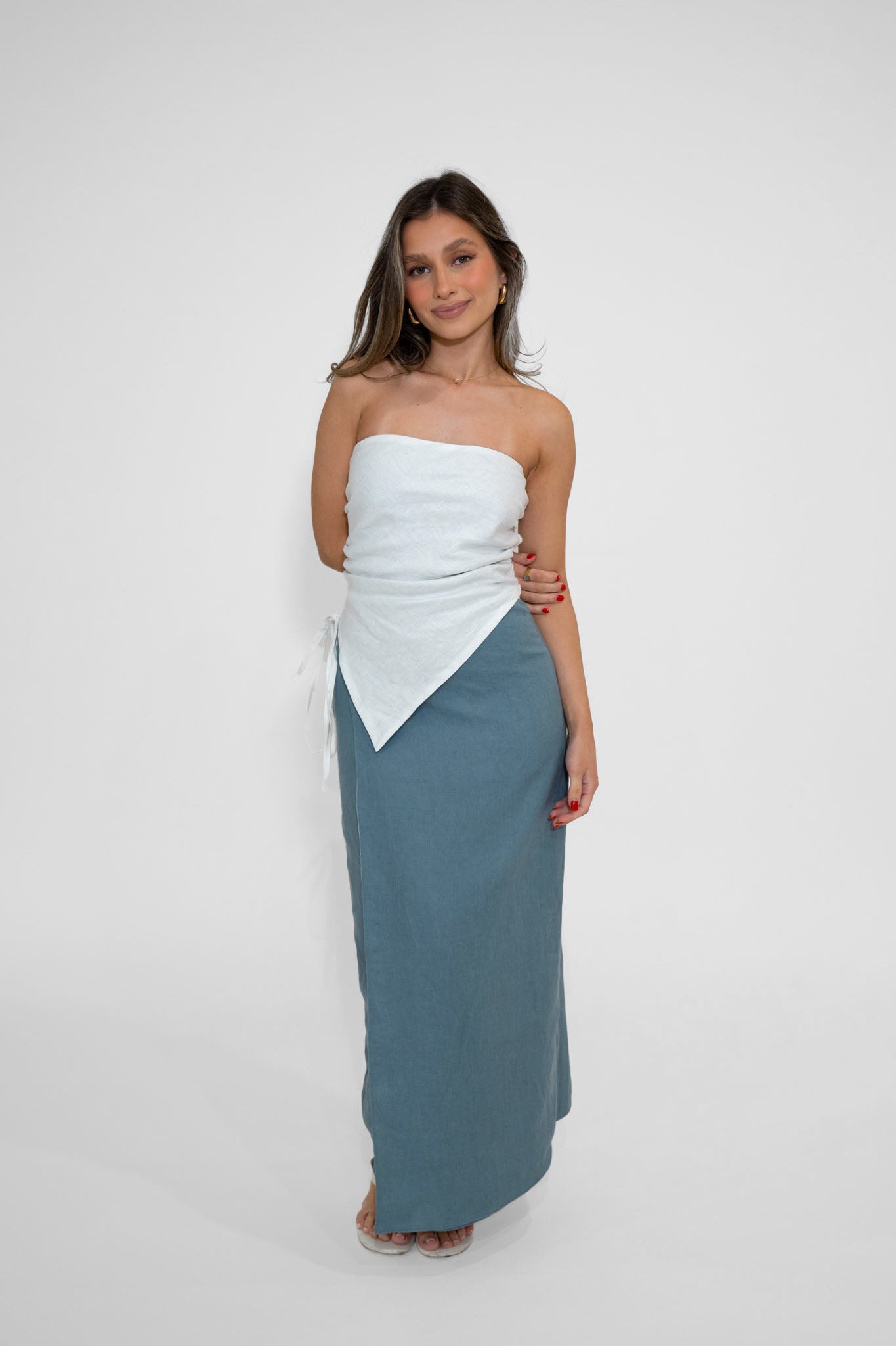 Reversible Sofia Skirt in White/Denim Blue